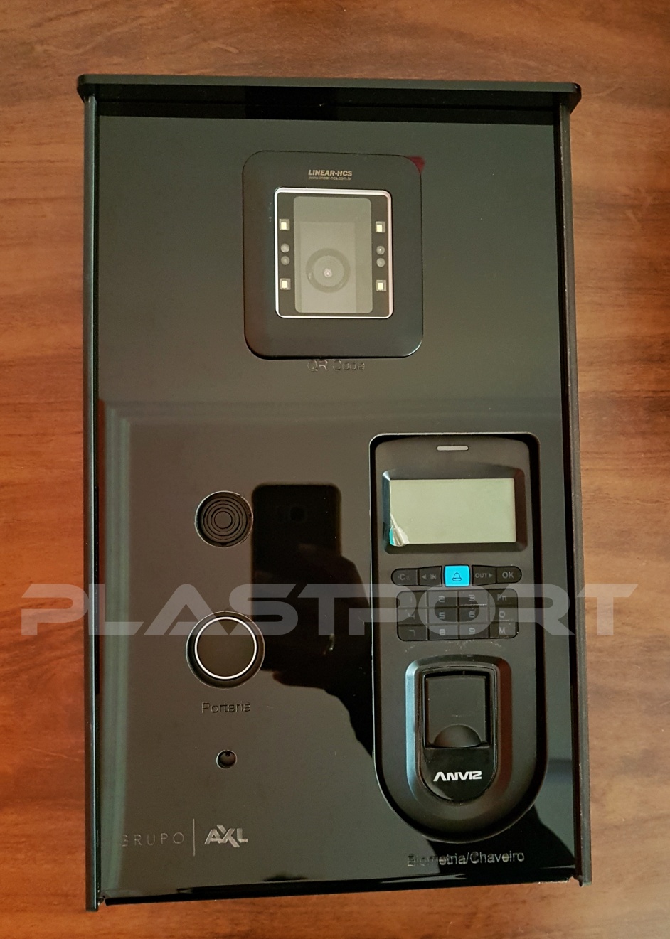 Ref. ACR316  Caixa em Acrílico para Proteção de Equipamentos de Portaria | Produzido sob medida